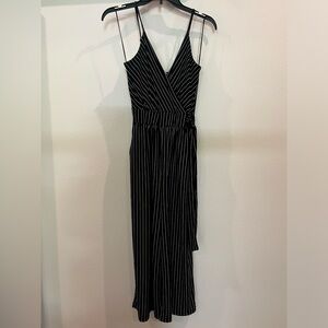 Sleeveless crop jumpsuit